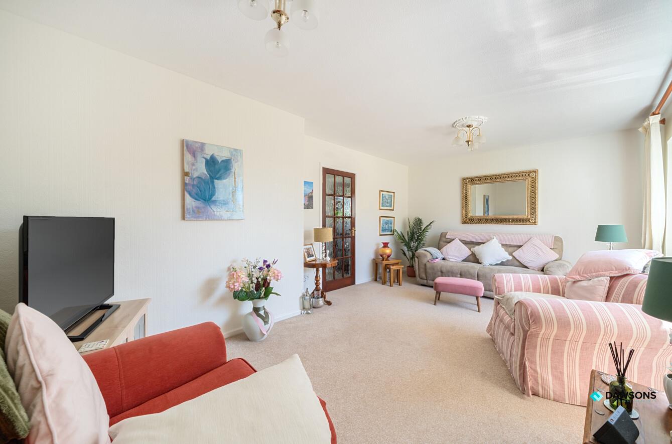 Cambridge Close, Langland, Swansea, SA3 4PF